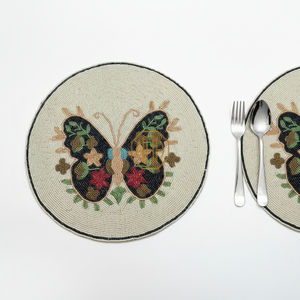 NOORIMS AKBAR HANDICRAFTS - Manteles Individuales Bordados con Cuentas de Diseño Colorido, Manteles Individuales para Mesa de Comedor al por Mayor, Decoración de Mesa de Lujo Hecha a Mano - Product Image 1