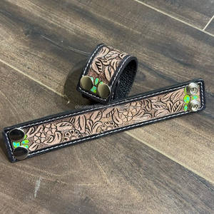 Wholesale <b>Women</b> Fashionable Jewelry Custom Design Hand Tooled Leather Cuff <b>Bracelets</b> Open Cuff Genuine Cowhide Leather Wristband - Product Image 4