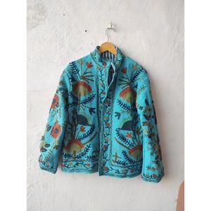 Chaqueta de algodón turquesa para mujer, bordada con motivos Suzani, estilo bohemio, étnico, hecha a mano, abrigo corto. - Product Image 3