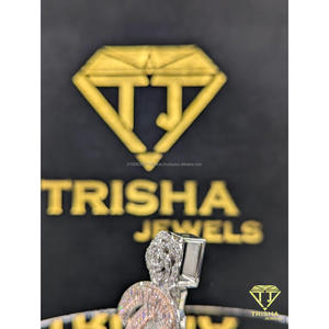 Pendentif personnalisé haut de gamme « Rose » serti de diamants Moissanite VVS en argent sterling 925, par Trisha Jewels - Product Image 4