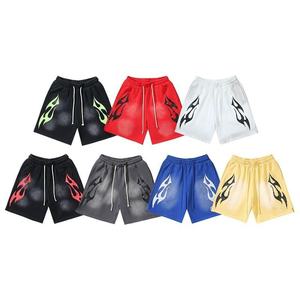 Shorts en coton rose tricoté uni avec cordon de serrage, logo frontal, style streetwear, écologique, respirant, décontracté, taille mi-haute pour homme - Product Image 1