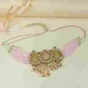 Hermoso Collar Festivo de Diseño con Cuentas Rosadas y Kundan, Chapado en Oro sobre Plata de Ley 925 para Mujer - Product Image 1