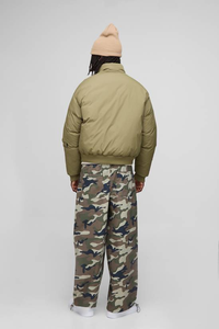 Veste d'hiver matelassée surdimensionnée personnalisée de haute qualité avec col montant et logo frontal pour hommes - Product Image 2