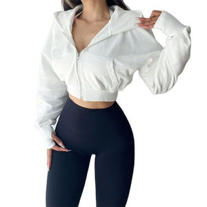 Nouvelle Collection : Sweat-shirts à Capuche Courts Tendance pour Femmes Fashionfit, en Polaire Polyester Doublée avec Logo – Idéal pour l'Hiver - Product Image 6