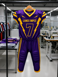 Uniforme Profesional de Fútbol Americano para Hombre, Conjunto de Jersey y Pantalones con Estampado por Sublimación en Morado y Dorado, Número 7, Poliéster Transpirable - Product Image 5
