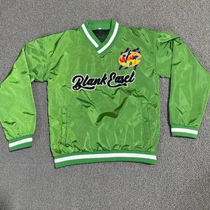 Chaqueta Cortavientos Verde de Nylon con Cuello en V para Hombre, Sudadera Personalizada de Estilo Urbano, Ropa Exterior Ligera, Suministro al por Mayor de Sudaderas con Etiqueta Privada - Product Image 2