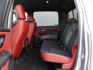 Camionnette tout-terrain 1500 Rebel 2025, version diesel/essence - Product Image 6