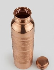 Botella de Agua de Cobre con Ranuras Horizontales, Diseño Minimalista, Portátil para Viajes - Product Image 6