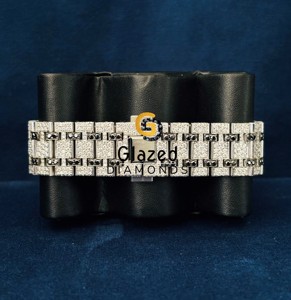 Montre de luxe de haute qualité en acier inoxydable avec cadran géométrique noir et blanc, diamant rond brillant VVS cultivé en laboratoire pour hommes - Product Image 2