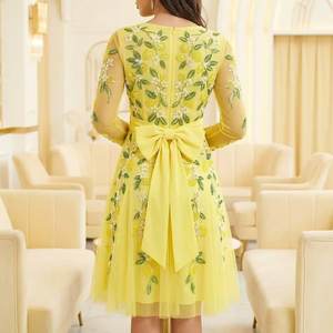 ชุดเดรสยาวผ้าทูลสีเหลืองหรูหรา ปักลายเลมอน แขนยาว ประดับลูกปัด แต่งลายดอกไม้ ผ้าตาข่าย เหมาะสำหรับงานเลี้ยงกลางคืนในฤดูร้อน หรืองานปาร์ตี้ในสวน - Product Image 4