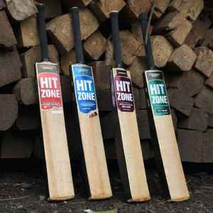 Batte de cricket professionnelle en saule du Cachemire, logo personnalisé, légère, haute qualité, avec housse et poignée confortable - Product Image 2