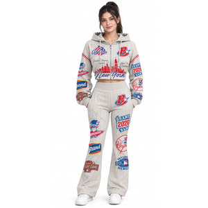 Conjunto Deportivo de 2 Piezas para Mujer con Estampado de Béisbol, Sudadera Corta y Leggings Largos de Cintura Alta, Ropa Deportiva con Estampado por Sublimación - Product Image 2