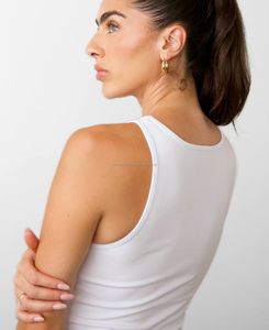 Camisetas de Tirantes Cortas de Punto Acanalado Blanco Puro para Mujer, Talla XL, Calidad Premium, Transpirables, Ecológicas, con Estampado Digital y Diseño Sólido - Product Image 4