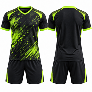 Ensemble de maillots de football personnalisés pour hommes, rouge et noir, col en V, tissu respirant, kit uniforme de football avec short - Product Image 3