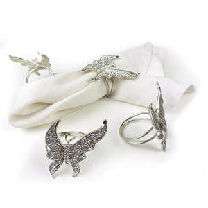 Anillo para Servilletas con Detalle de Mariposa en Cristal Plateado, Ideal para Eventos y Recepciones, Hecho a Mano en India - Product Image 6