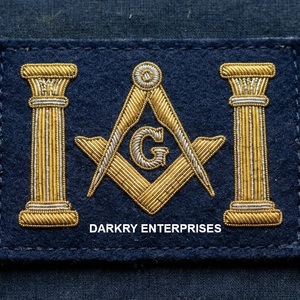 Écusson brodé artisanal en fil de soie pour insignes maçonniques personnalisés, compas carré bleu et or, badge de franc-maçon, service personnalisé pour loge - Product Image 5