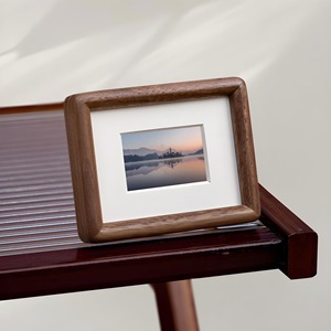 Cadre photo rectangulaire en bois naturel réglable et personnalisé, fait main, pour décoration de table, maison, hôtel, bureau, cadeaux, utilisation en forme de croissant - Product Image 3