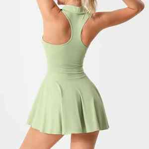 Vêtements de sport durables de haute qualité, conçus pour les joueurs professionnels et les athlètes de club, pour un confort, des performances et un style optimisés. Uniforme de tennis. - Product Image 2