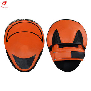 Mittons de frappe solides à compatibilité universelle pour tous les styles d'entraînement, fournitures fiables pour l'entraînement en équipe - Product Image 1