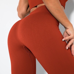 Leggings côtelés sans couture personnalisables avec logo pour femme – Taille haute, effet ventre plat, rehaussement des fessiers, pour entraînement, yoga et sport - Product Image 1