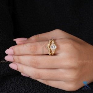 Bague de fiançailles en or massif avec diamant de laboratoire en forme de poire, style floral vintage tendance, bijoux fins de mariée, sur mesure pour femme, idéale pour les fêtes - Product Image 6
