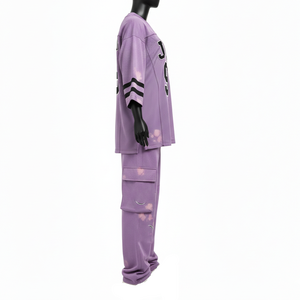 Ensemble survêtement femme en maille athlétique et pantalon cargo en molleton épais GSM, violet, streetwear, avec logo personnalisé - Product Image 3