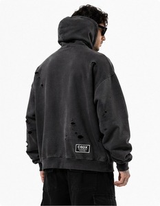 เสื้อฮู้ดดี้ผู้ชายคุณภาพพรีเมียม ดีไซน์ขาดๆ แบบวินเทจ ผ้าฝ้าย 100% แฟชั่นฤดูหนาว ทรงปกติ สวมใส่สบาย เหมาะกับทุกวัน สไตล์สตรีท - Product Image 2