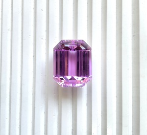 85.04ธรรมชาติกะรัต kunzite แปดเหลี่ยมตัดหินอัญมณีสำหรับทำเครื่องประดับที่ดี - Product Image 2
