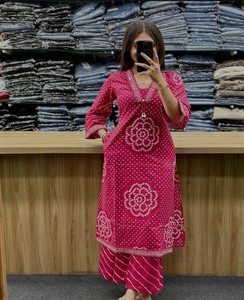 <b>Women</b> Traditional Cotton <b>Kurta</b> Pant Set Dupatta Loose Fit Casual Wear India Pakistan Style 85992 SHAGUN- Lahriya Bandej - Product Image 2