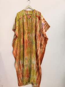 Caftán de Seda Reciclada Surtido, Vestido Maxi Vintage para Mujer, Vestido de Lujo Estilo Bohemio - Product Image 1