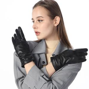 Guantes largos de piel de oveja negra personalizados para mujer, guantes de piel de cordero a la moda para fiesta, guantes elegantes de piel de oveja para conducir - Product Image 2