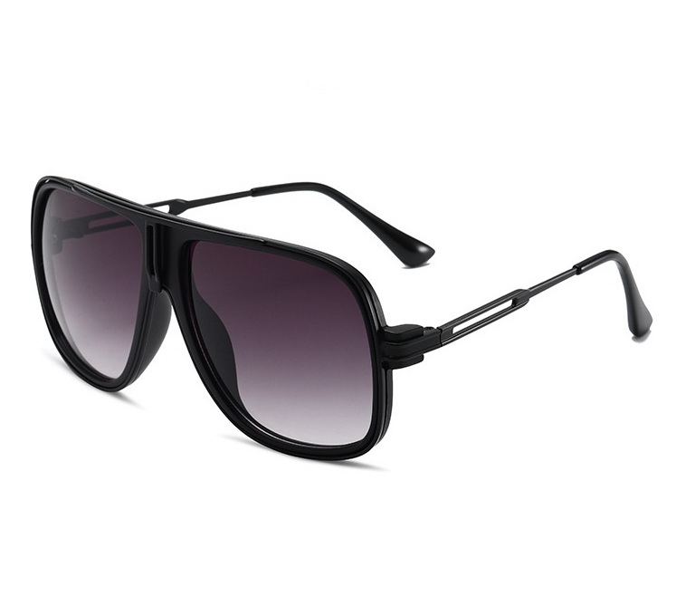 C6: Black/ Smoke Grad.