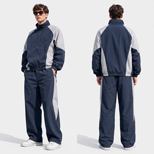 Conjunto Deportivo Cortavientos Personalizado Unisex, 100% Poliéster Ecológico con Tela con Memoria |   Chaqueta y Pantalones Deportivos con Cierre Completo - Product Image 5