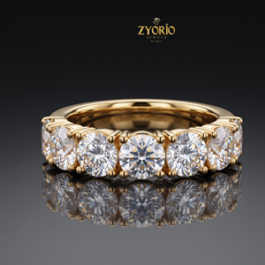 Bague de luxe pour femme avec 5 diamants de laboratoire ronds taille brillant de 1,50 carat, couleur D, bijou élégant pour fiançailles - Product Image 2