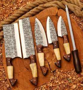 Ensemble de 5 couteaux de chef écologiques forgés à la main avec étui en cuir véritable pour la cuisine et le barbecue, vente en gros de qualité supérieure, fabrication artisanale OEM - Product Image 3