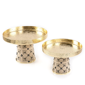 Support à gâteau en aluminium orné, best-seller, pour la décoration de desserts de célébrations traditionnelles, avec un travail métallique détaillé - Product Image 6