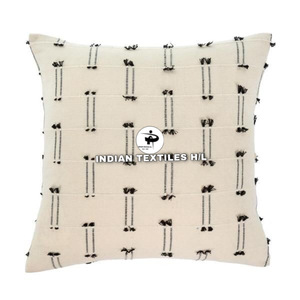 ปลอกหมอนอิงสไตล์โบโฮสุดพิเศษ ตกแต่งห้องนั่งเล่น ตกแต่งบ้าน ปรับแต่งด้วยดีไซน์ตามสั่ง หมอนอิงโบโฮ จาก INDIAN TEXTILES H/L - Product Image 3
