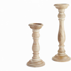 Juego de Portavelas de Madera Rústica Hechos a Mano con Detalles Tallados, Decoración Atemporal para el Hogar, para Navidad y Cumpleaños - Product Image 5