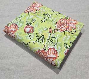 Tela india hecha a mano con estampado en bloque, algodón estampado a mano por yarda para textiles del hogar, proveedor mayorista de estampado personalizado - Product Image 1