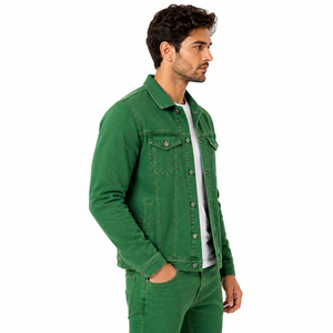Chaqueta vaquera clásica para hombre diseñada para la comodidad diaria con tela vaquera resistente, ajuste práctico y estilo atemporal, adecuada para ca. - Product Image 2