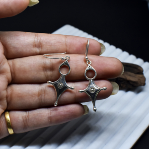 Pendientes Colgantes de Plata de Ley 925 para Mujer, Diseño Tribal de Lujo, Hechos a Mano, Geométricos, Étnicos, Estilo Boho, de Divyansh Gems Jewellers - Product Image 6