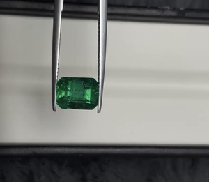 พลอยแปดเหลี่ยมมรกตธรรมชาติ - Product Image 6