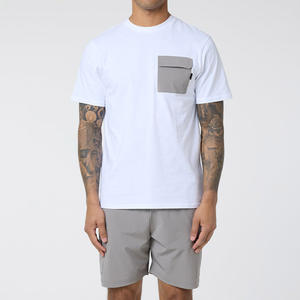 Ensemble personnalisable léger pour homme : T-shirt uni et short en tissu éponge doux, style hip-hop, tailles variées, imprimé, prix raisonnable - Product Image 3