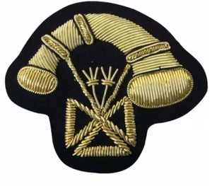 Écusson de blazer de luxe haut de gamme brodé à la main avec fil doré, motif bouillon, crête personnalisée, effet 3D en relief, matériaux écologiques - Product Image 3