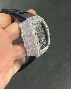 Montre à quartz de luxe pour femme avec cadran carré, bracelet en acier inoxydable 18 mm, lunette en cristal saphir, écologique, lumineuse, 5 ATM, style Hip Hop - Product Image 2