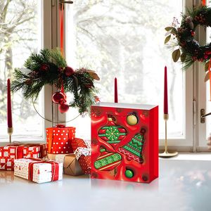 Confezione da 12 Sacchetti Regalo Natalizi Rossi con Manici, Misure Assortite con Alberi e Cartoni Animati per Decorazioni Festive e Compleanni, 12 Pezzi - Product Image 3