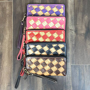 High Quality Wholesale Tooled Checkered Leather <b>Women</b> Clutches Luxury Credit <b>Card</b> Holder Genuine Zipper Type Mini <b>Purse</b> Wallet - Product Image 4