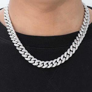 สร้อยคอแฟชั่นฮิปฮอปแบบ Cuban Link เงินแท้ 925 ประดับโมอิสซาไนต์ ได้รับการรับรองจาก GRA - Product Image 1