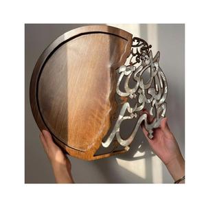 Plateau de service en bois artisanal avec bordure en nacre pour une présentation festive et accueillante - Product Image 4