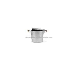 Améliorez votre bar avec un nouveau seau refroidisseur de vin de glace galvanisé à la main fabriqué en qualité supérieure pour les outils de bar - Product Image 3